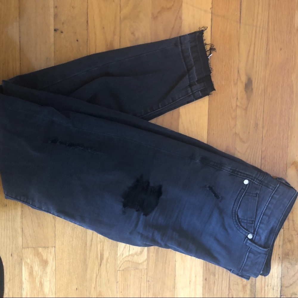 Black Ripped Jeans